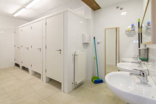 Imagen de la habitación del Albergue Hostel Valderrobres. Foto 5