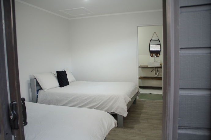 Imagen de la habitación del Albergue Hugo and Carter\'s Backpackers and Motel. Foto 11