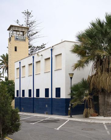 Imagen de los exteriores del Albergue Inturjoven Aguadulce - Hostel. Foto 12