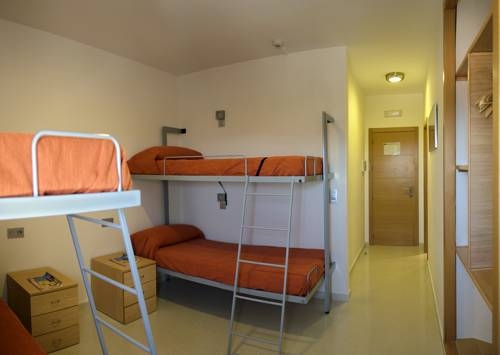 Imagen general del Albergue Inturjoven Algeciras-Tarifa. Foto 13