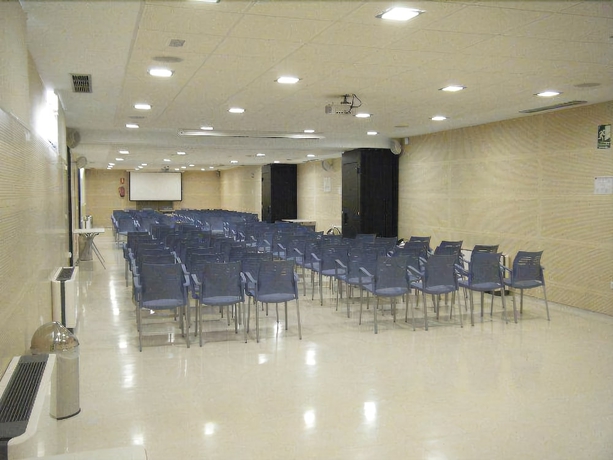 Imagen de los interiores del Albergue Inturjoven Chipiona - Hostel. Foto 19