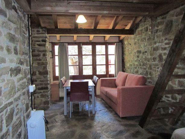 Imagen de los interiores del Albergue Inturjoven Cortes De La Frontera - Hostel. Foto 8