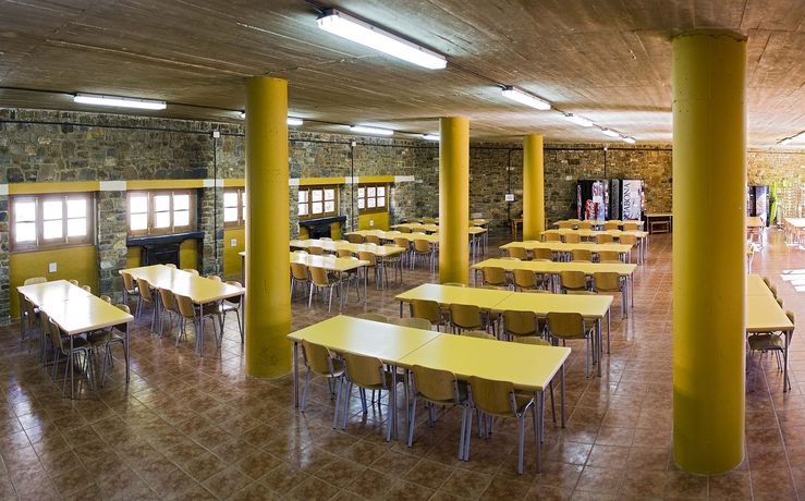 Imagen de los interiores del Albergue Inturjoven Cortes De La Frontera - Hostel. Foto 9
