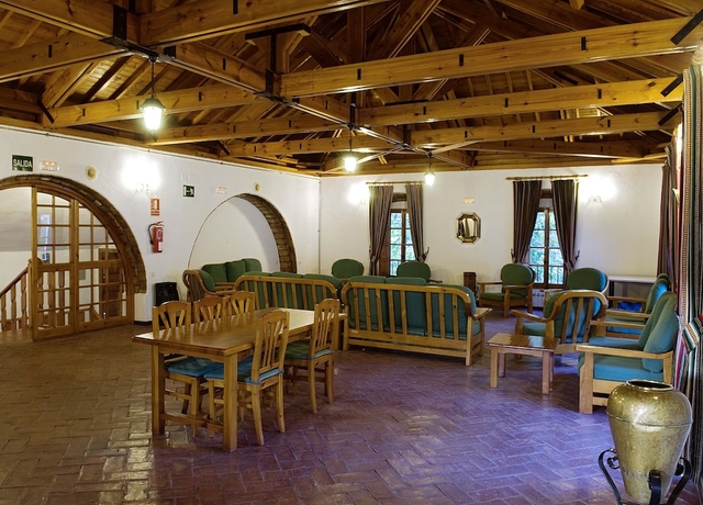 Imagen de los interiores del Albergue Inturjoven El Bosque - Hostel. Foto 14