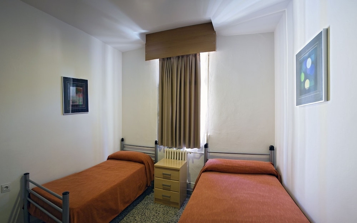 Imagen de la habitación del Albergue Inturjoven Granada - Hostel. Foto 10