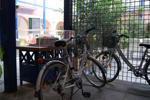 Imagen general del Albergue Inturjoven Huelva. Foto 3