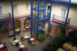 Imagen de los interiores del Albergue Inturjoven Huelva. Foto 15