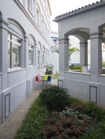 Imagen de los exteriores del Albergue Inturjoven Málaga - Hostel. Foto 8