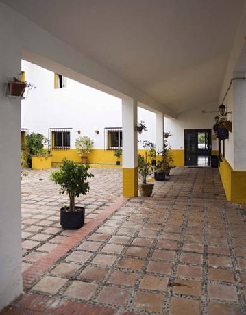 Imagen general del Albergue Inturjoven Marbella. Foto 3