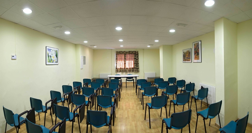 Imagen de los interiores del Albergue Inturjoven Sierra Nevada - Hostel. Foto 13