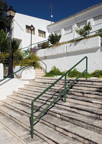 Imagen de los exteriores del Albergue Inturjoven V&iacute;znar - Hostel. Foto 9