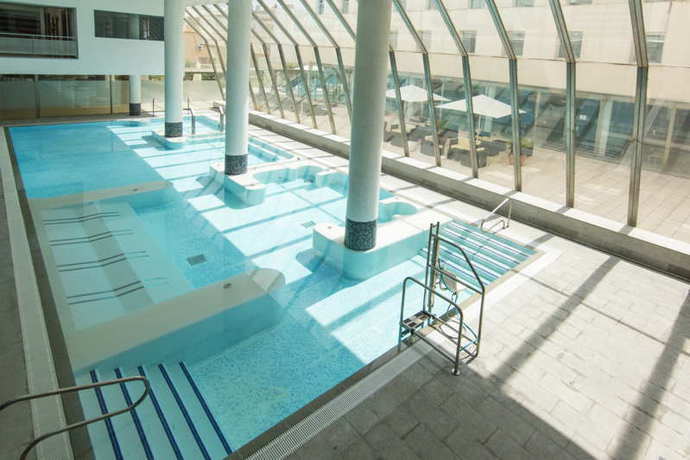 Imagen de los interiores del Albergue Inturjoven and spa Jaen. Foto 6