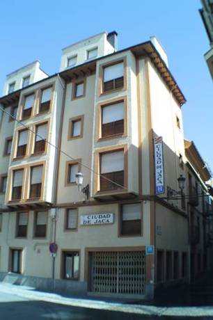 Imagen general del Albergue Jaca. Foto 5