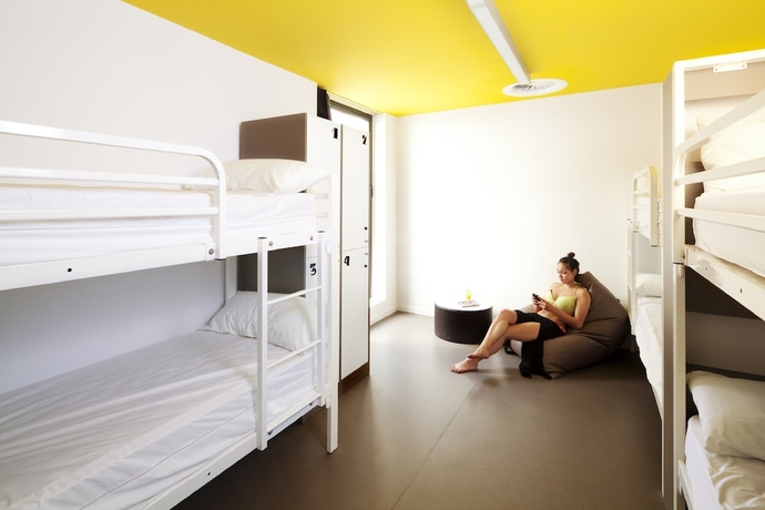 Imagen de la habitación del Albergue Jacobs Inn Barcelona. Foto 4