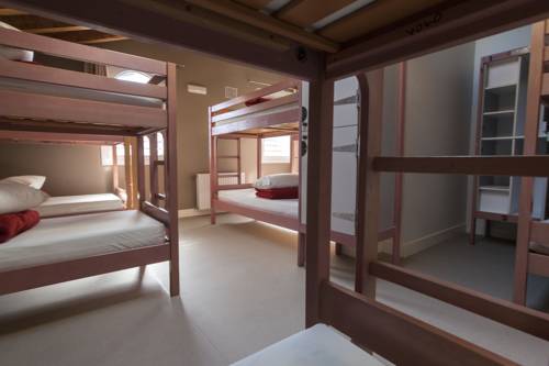 Imagen de la habitación del Albergue Juvenil Ondarreta. Foto 11