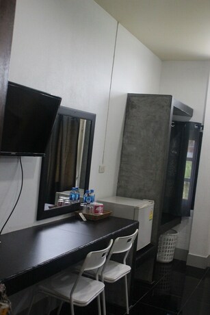 Imagen de la habitación del Albergue Krabi Nemo house. Foto 22