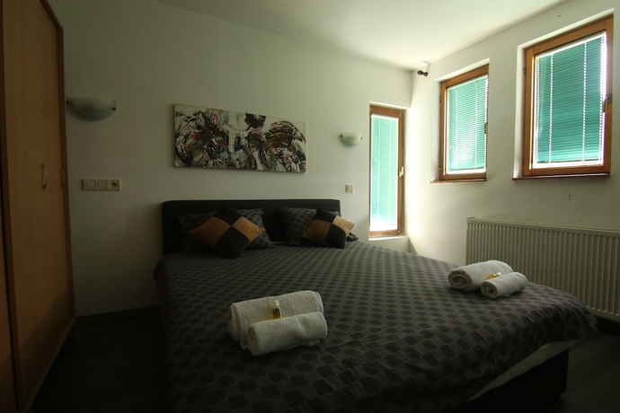 Imagen de la habitación del Albergue LIKE, Sarajevo. Foto 5
