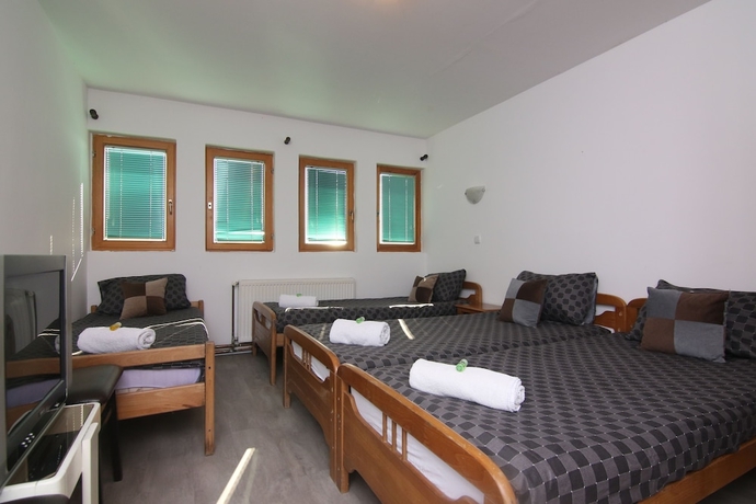Imagen de la habitación del Albergue LIKE, Sarajevo. Foto 8