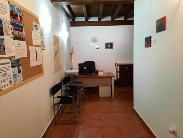 Imagen de los interiores del Albergue La Casa de Mi Abuela. Foto 12
