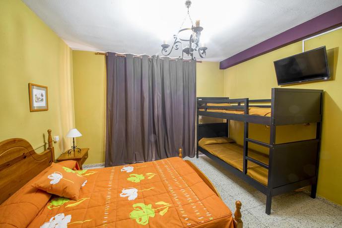 Imagen general del Albergue La Casona Del Pinar Albergue. Foto 3