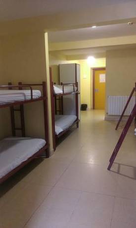 Imagen de la habitación del Albergue La Molina Xanascat. Foto 5
