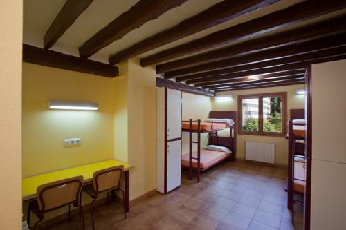 Imagen de la habitación del Albergue La Molina Xanascat. Foto 16