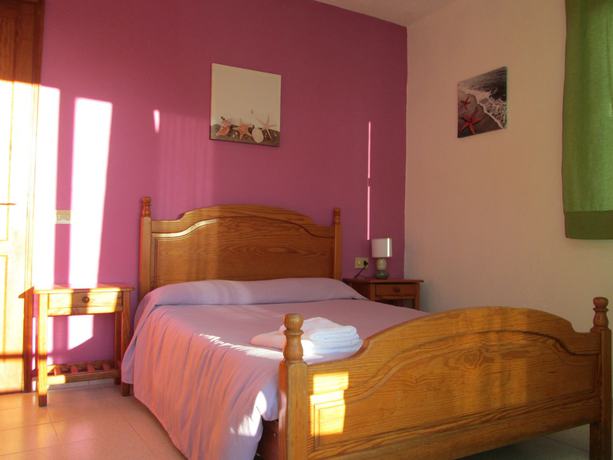 Imagen de la habitación del Albergue La Palma Hostel - Pensi&oacute;n Central. Foto 4