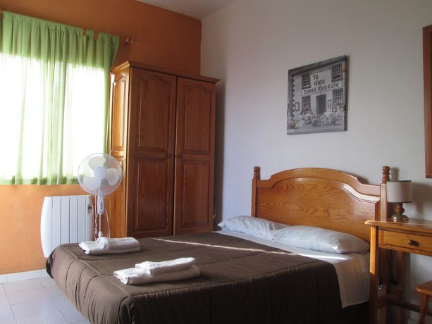 Imagen de la habitación del Albergue La Palma Hostel - Pensi&oacute;n Central. Foto 9