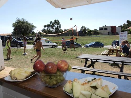 Imagen general del Albergue Latas Surf House. Foto 4