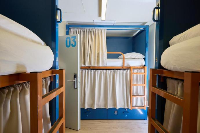 Imagen de la habitación del Albergue Latroupe Poblenou Beach. Foto 2