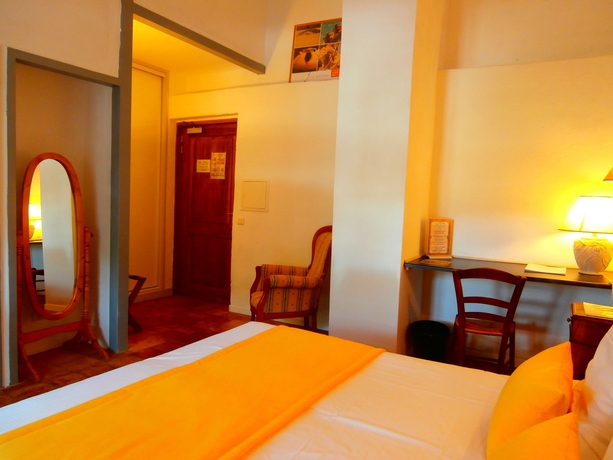 Imagen de la habitación del Albergue Le Mas De Fanny. Foto 10