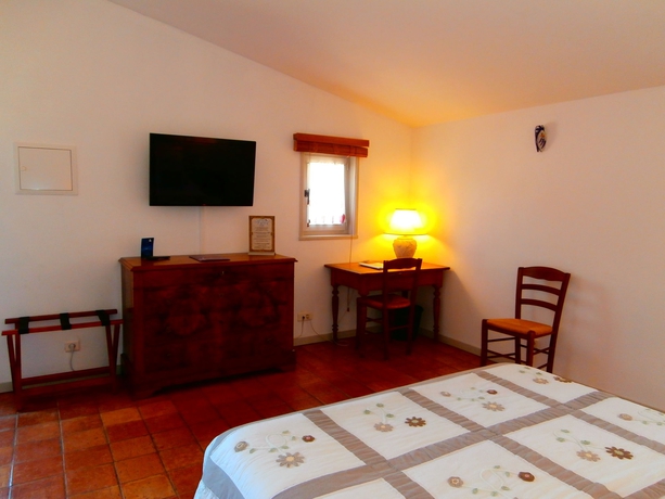 Imagen de la habitación del Albergue Le Mas De Fanny. Foto 11