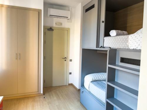 Imagen de la habitación del Albergue Leevin Stay Barcelona. Foto 13