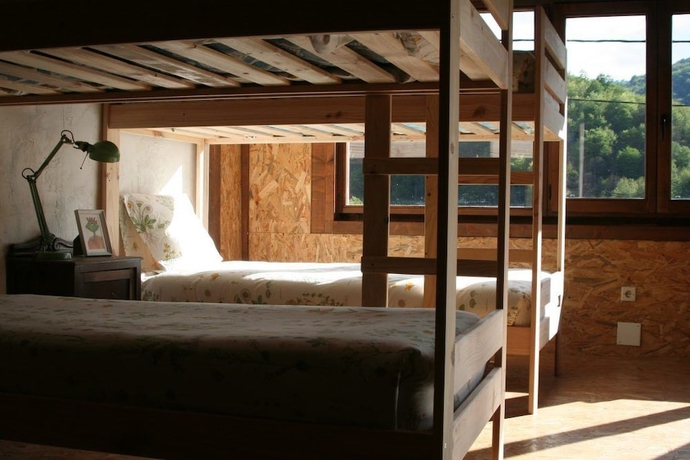 Imagen de la habitación del Albergue Les Xendes. Parque de Redes. Foto 10