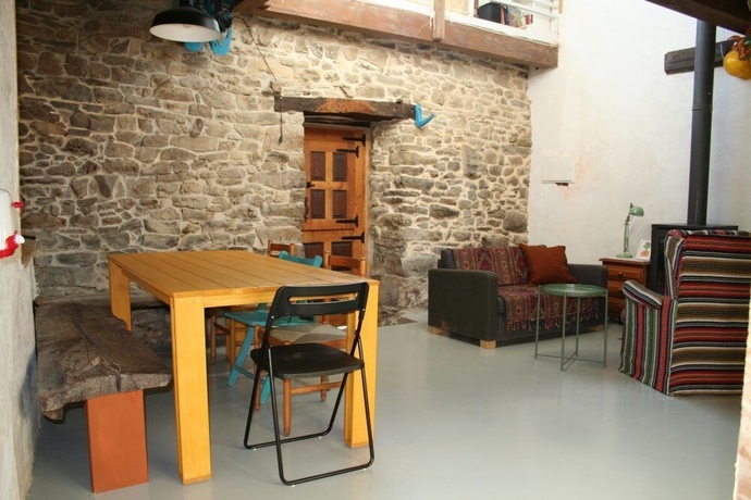 Imagen de los interiores del Albergue Les Xendes. Parque de Redes. Foto 17