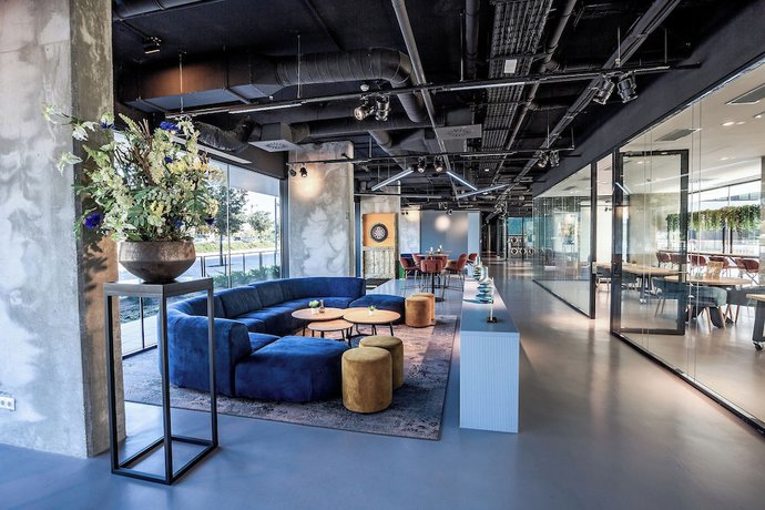 Imagen de los interiores del Albergue Living Experience Granada. Foto 11
