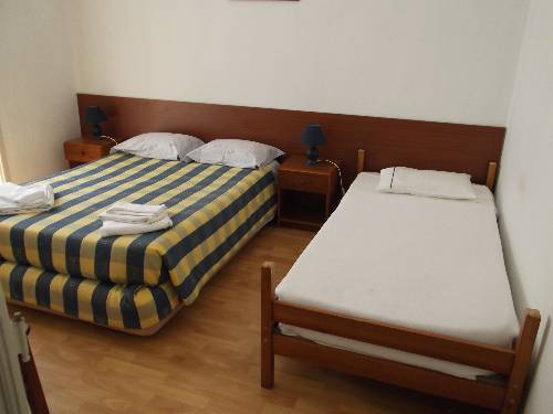 Imagen de la habitación del Albergue Low Cost Rooms. Foto 4