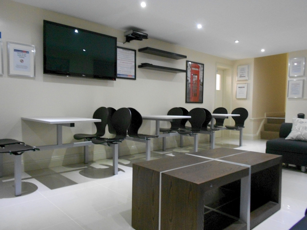 Imagen de los interiores del Albergue Mapesbury Hostel London. Foto 10