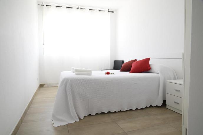 Imagen de la habitación del Albergue Mar de Fora. Foto 2