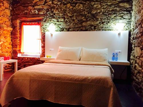 Imagen de la habitación del Albergue Mercadoiro. Foto 6