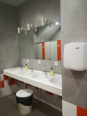 Imagen de la habitación del Albergue Milladoiro. Foto 5