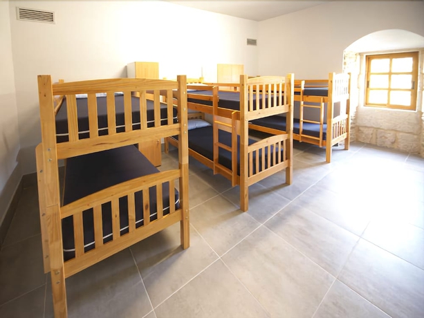 Imagen de la habitación del Albergue Monasterio De La Magdalena - Hostel. Foto 3