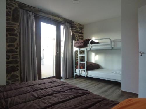 Imagen de la habitación del Albergue Monte Aro. Foto 3