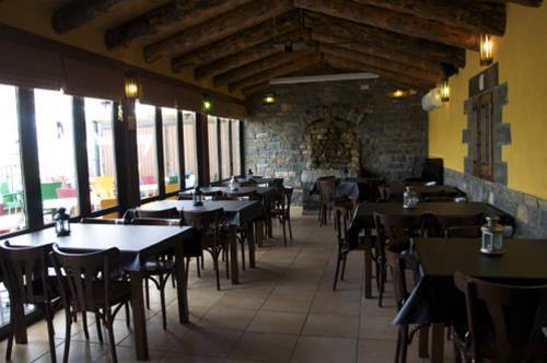 Imagen de los interiores del Albergue Mora De Nuei. Foto 8