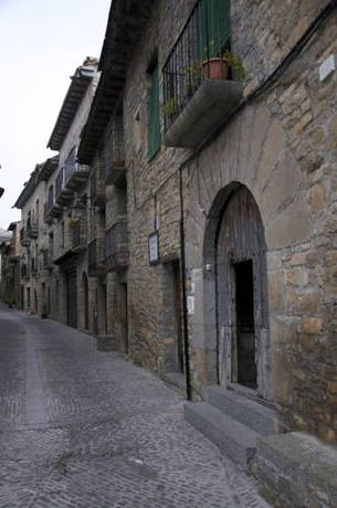 Imagen de los exteriores del Albergue Mora De Nuei. Foto 7