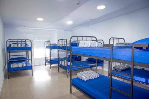 Imagen de la habitación del Albergue Municipal San Cipriano. Foto 15