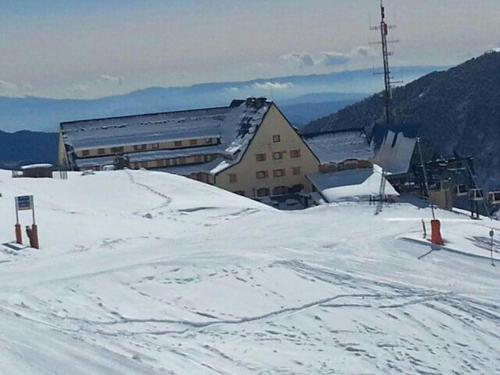 Imagen general del Albergue N&uacute;ria Xanascat. Foto 8