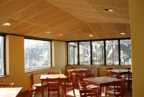 Imagen general del Albergue N&uacute;ria Xanascat. Foto 11