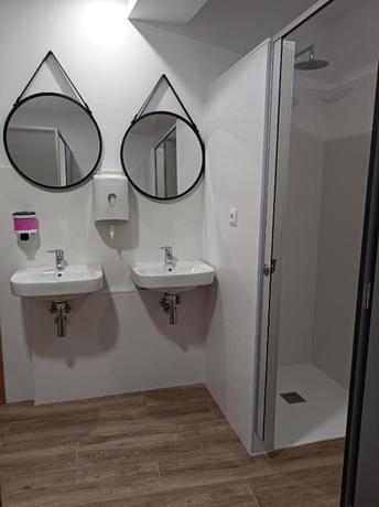 Imagen de la habitación del Albergue Nuestra Se&ntilde;ora del Camino. Foto 4