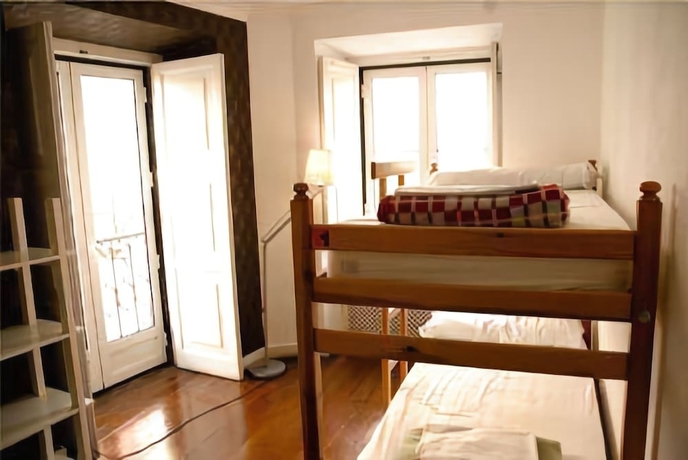 Imagen de la habitación del Albergue Oasis Backpackers' Mansion Lisboa. Foto 8